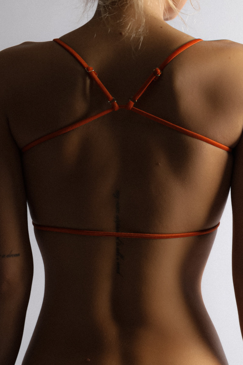 Naked – Gornji deo